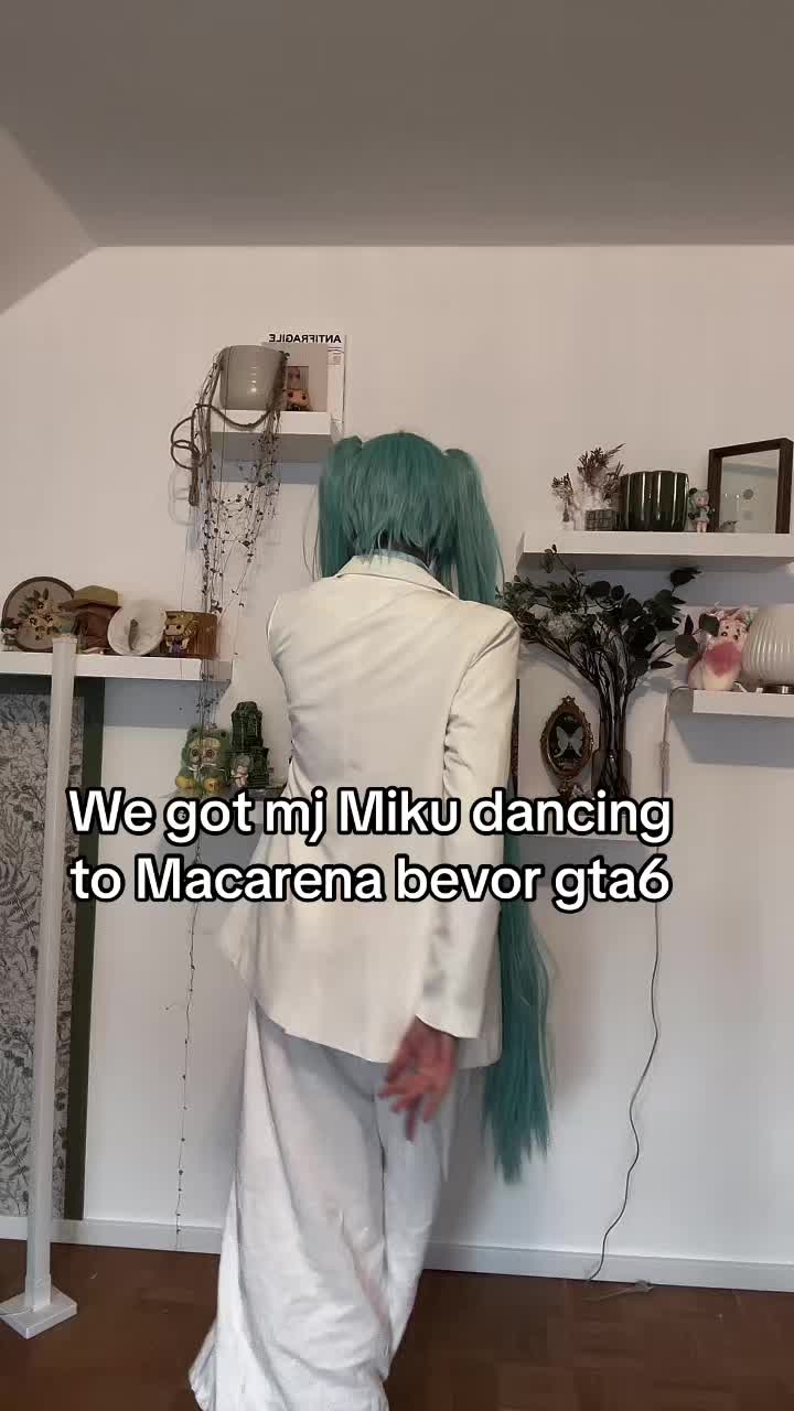 @RosaCosMultiverse