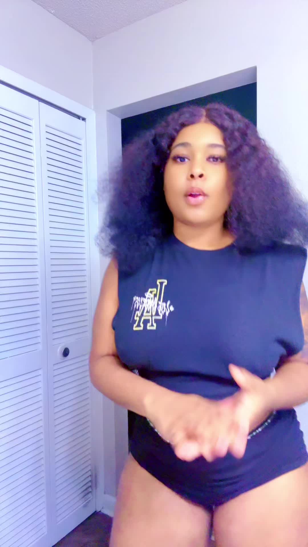@Dreamnoundyshop