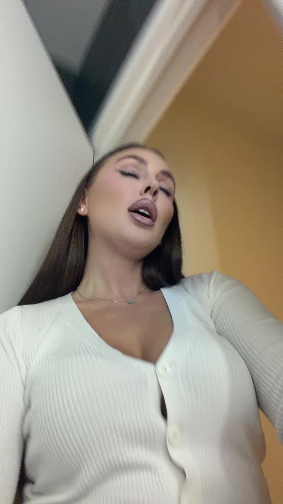 @YannetMegan