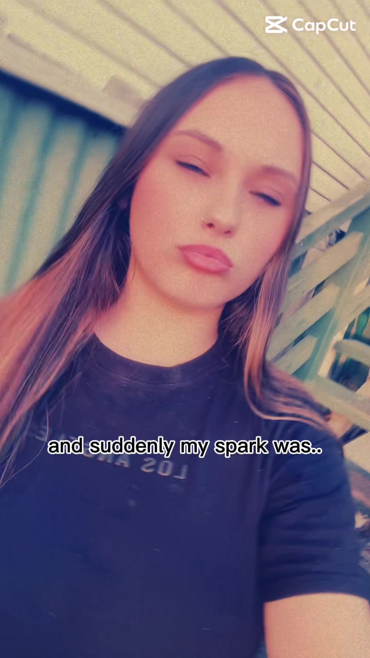 @kaylakershaw19