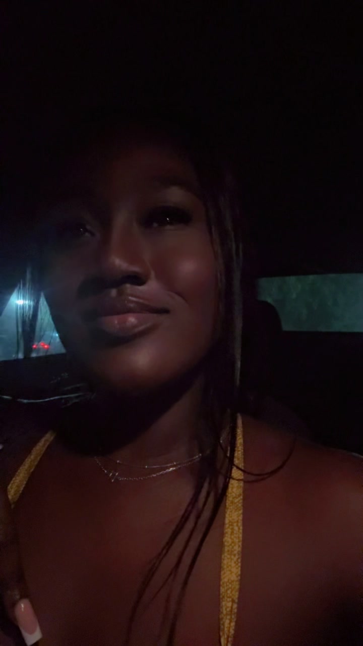 @Adjowablaq