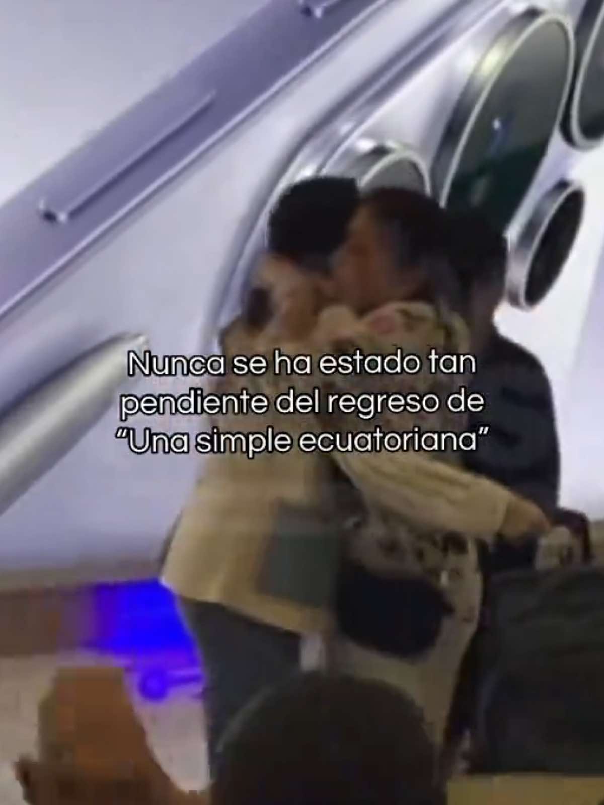 @Jóvenes de la Resistencia🖤