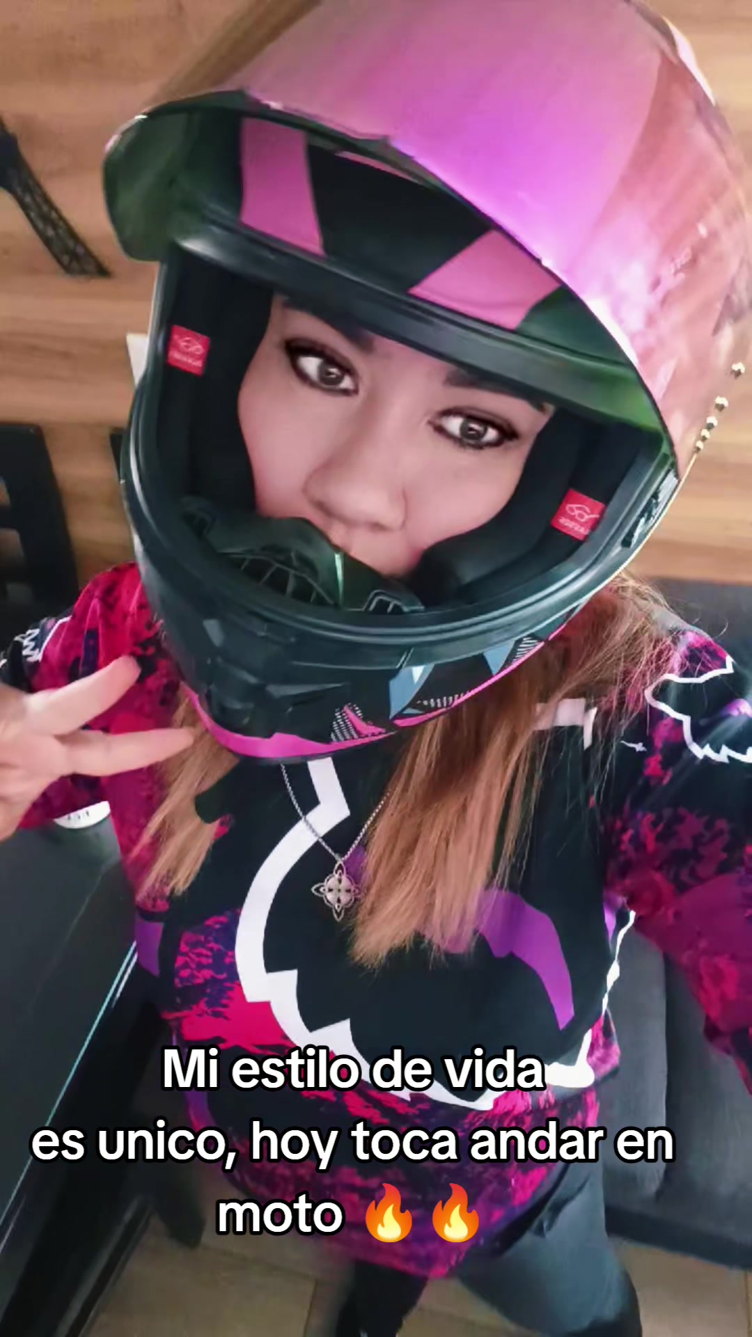 @Leya Ana Sámano