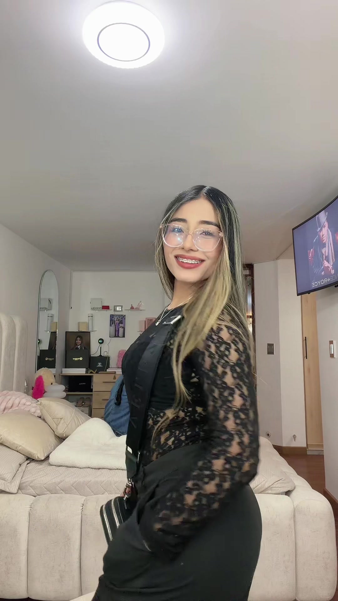 @Laura León Melo
