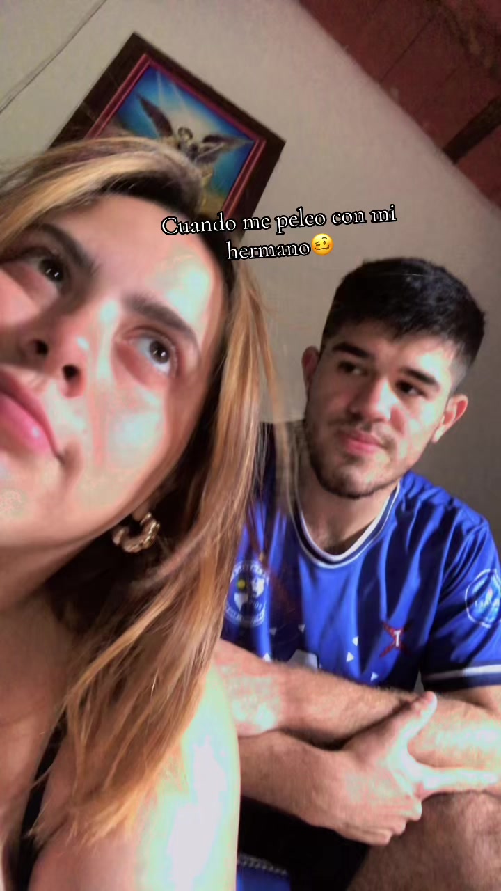 @Yanina Orué Almirón 🇵🇾