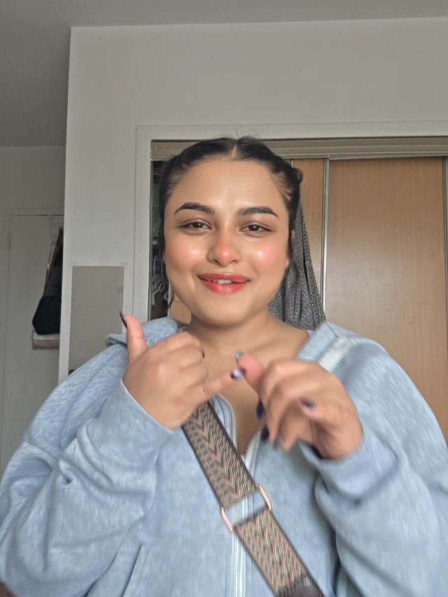 @Rezina🌻
