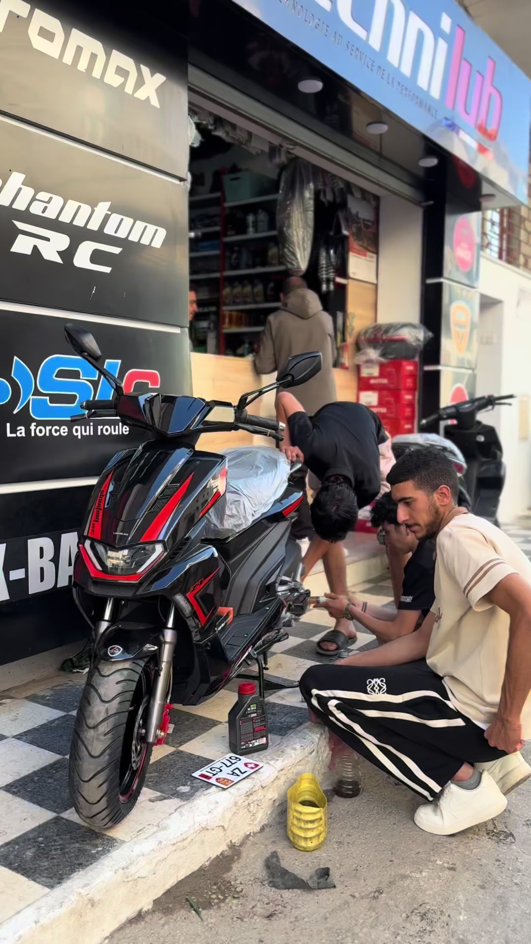 @🏍️ Houssem Caza Moto TN