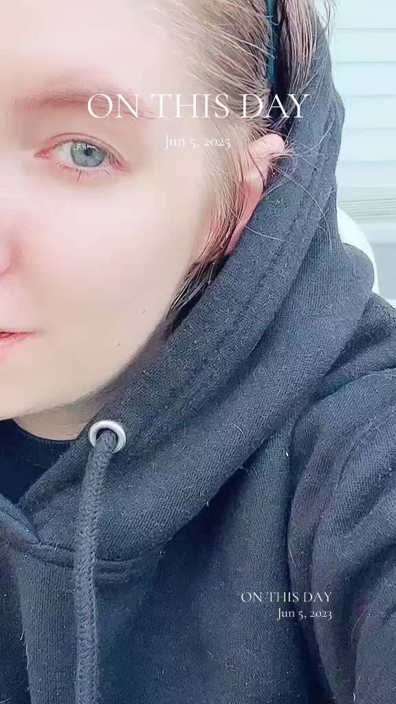 @Squishyybunnyy