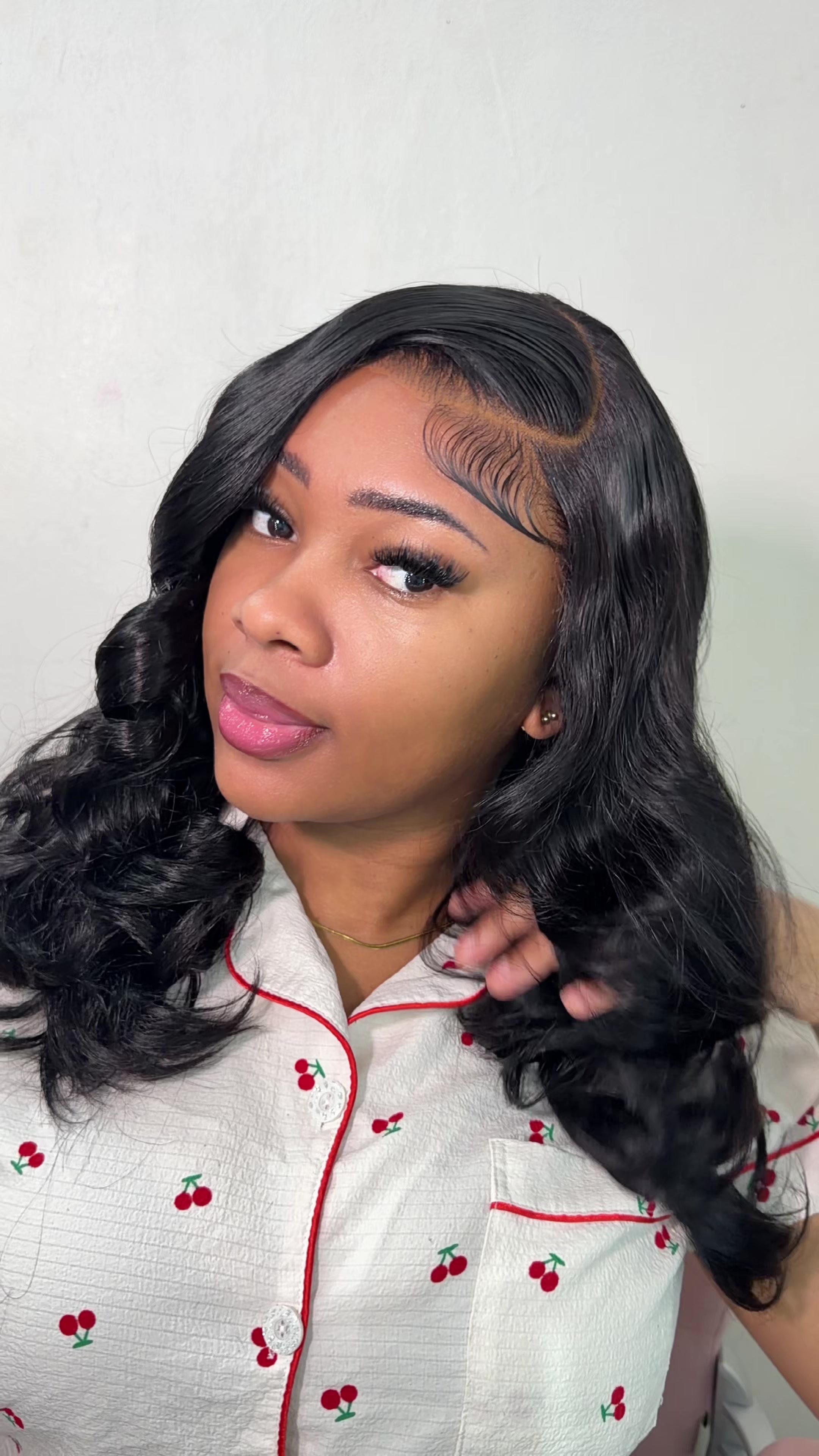 @Sharii | Wig Influencer