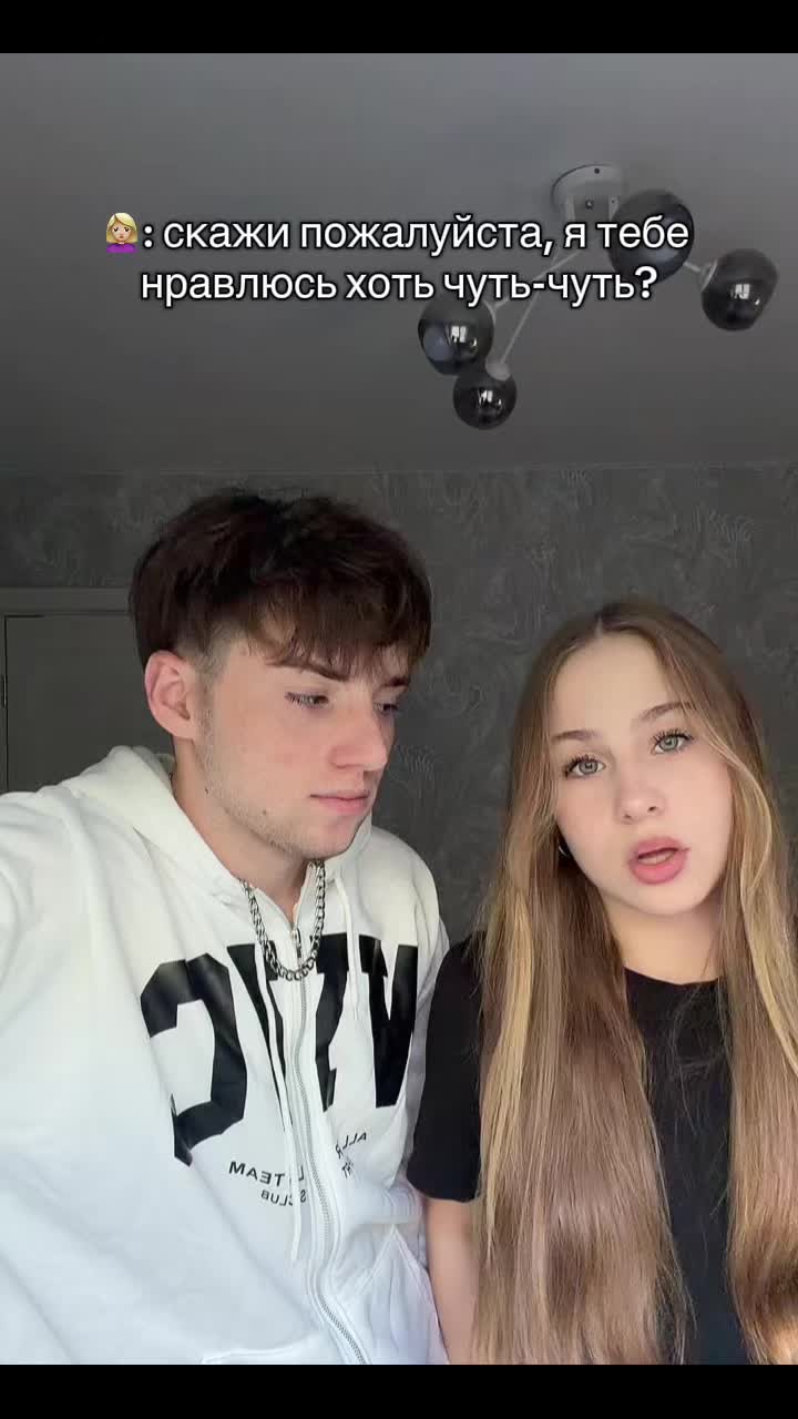 @𝐃𝐞𝐧𝐢𝐬 𝐁𝐫𝐞𝐚𝐳𝐞
