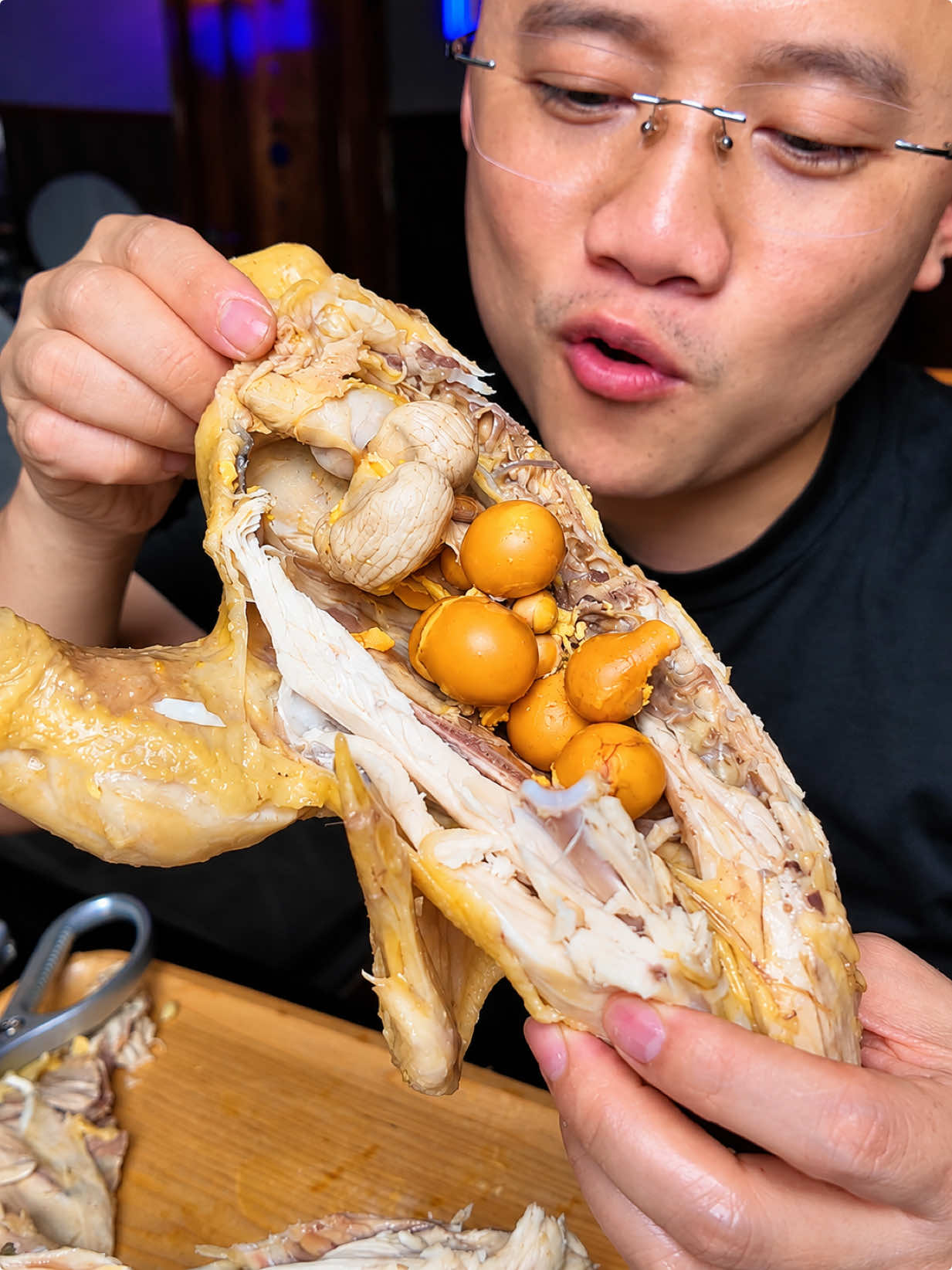 @Nguyễn Văn Hậu (Hậu Troll)