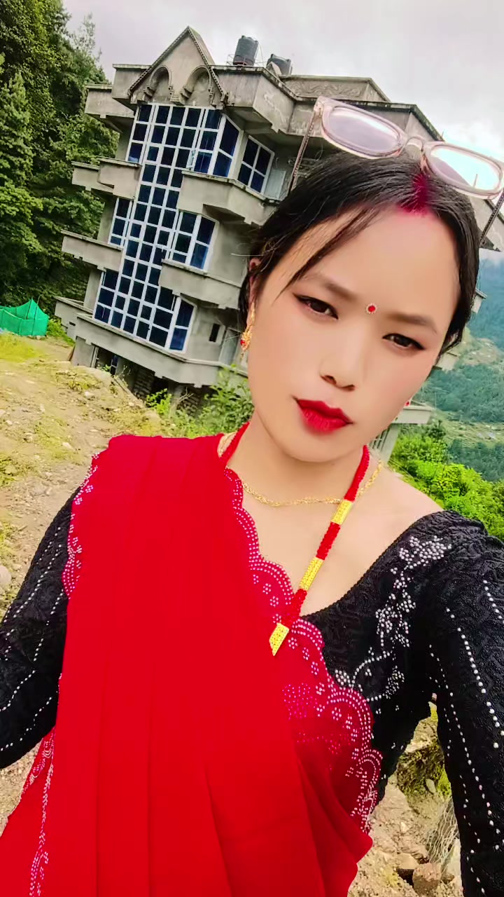 @🌿⃝βAayushma🇳🇵🇮🇶
