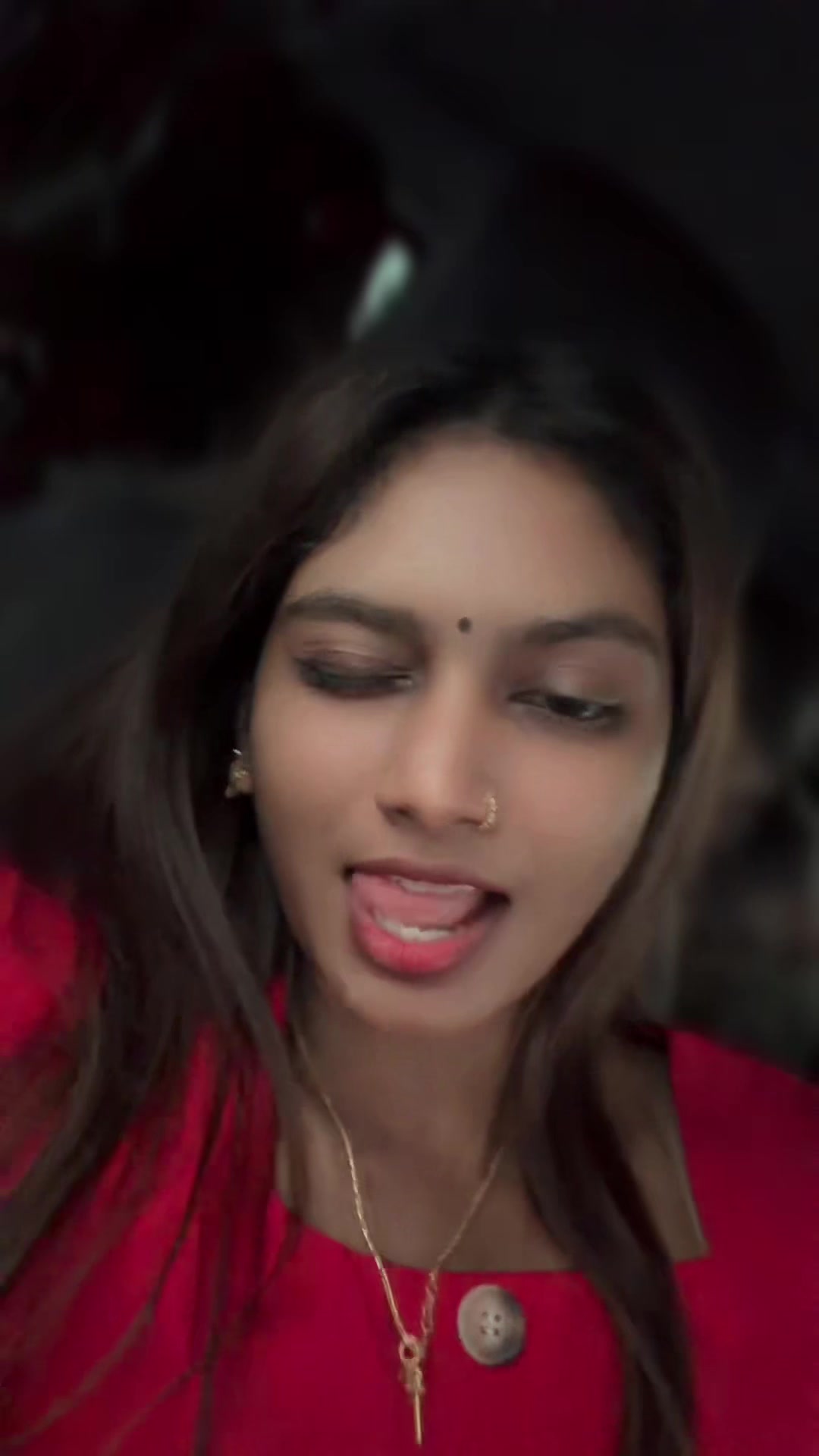 @Thivya 🤍
