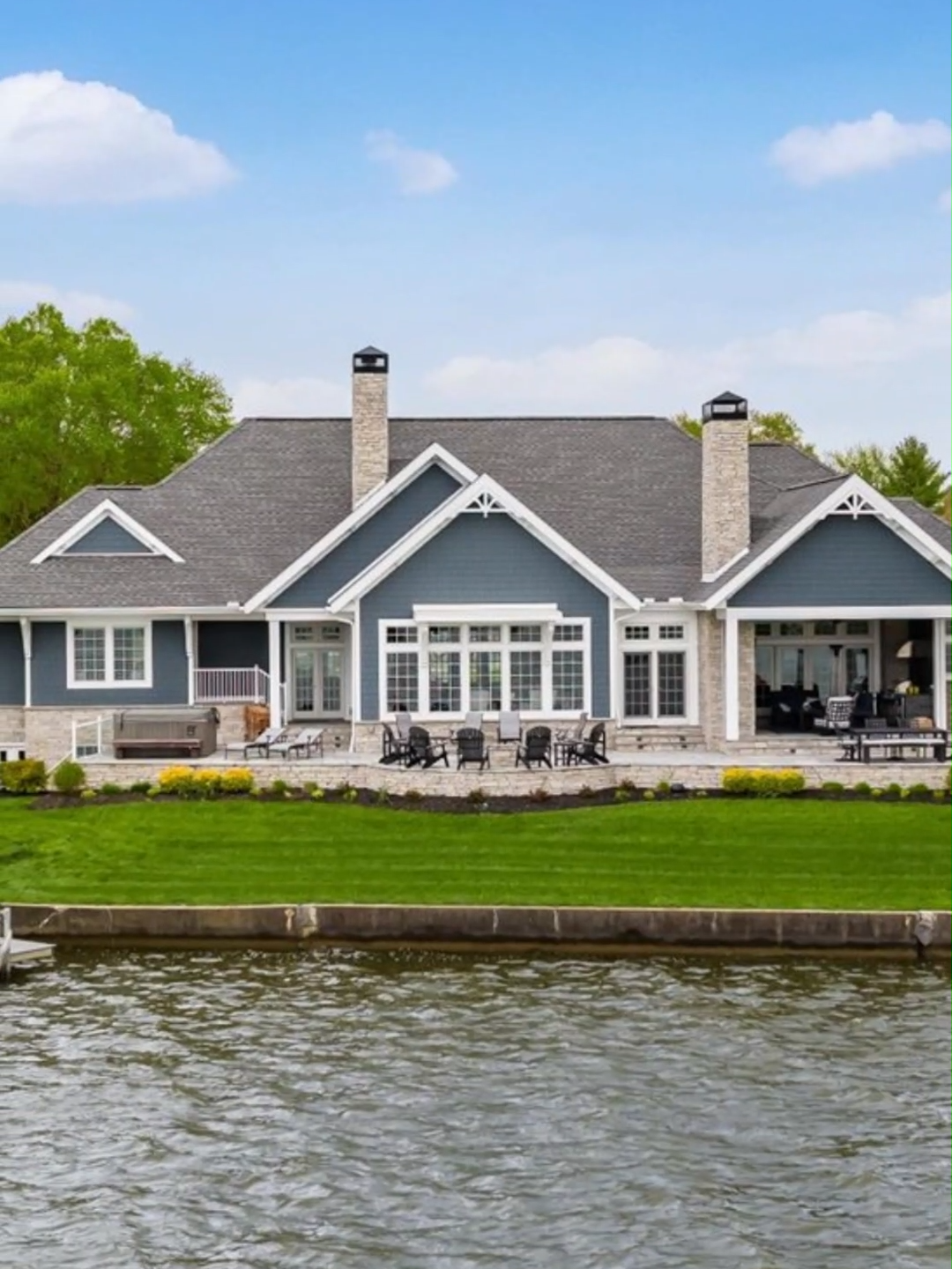 @Marnita - Michelle Real Estate