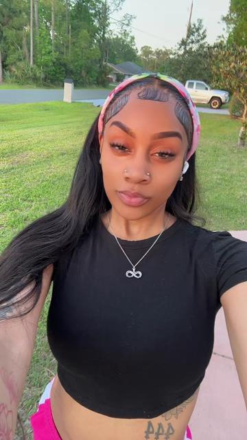 @Tinyy🦋🥀