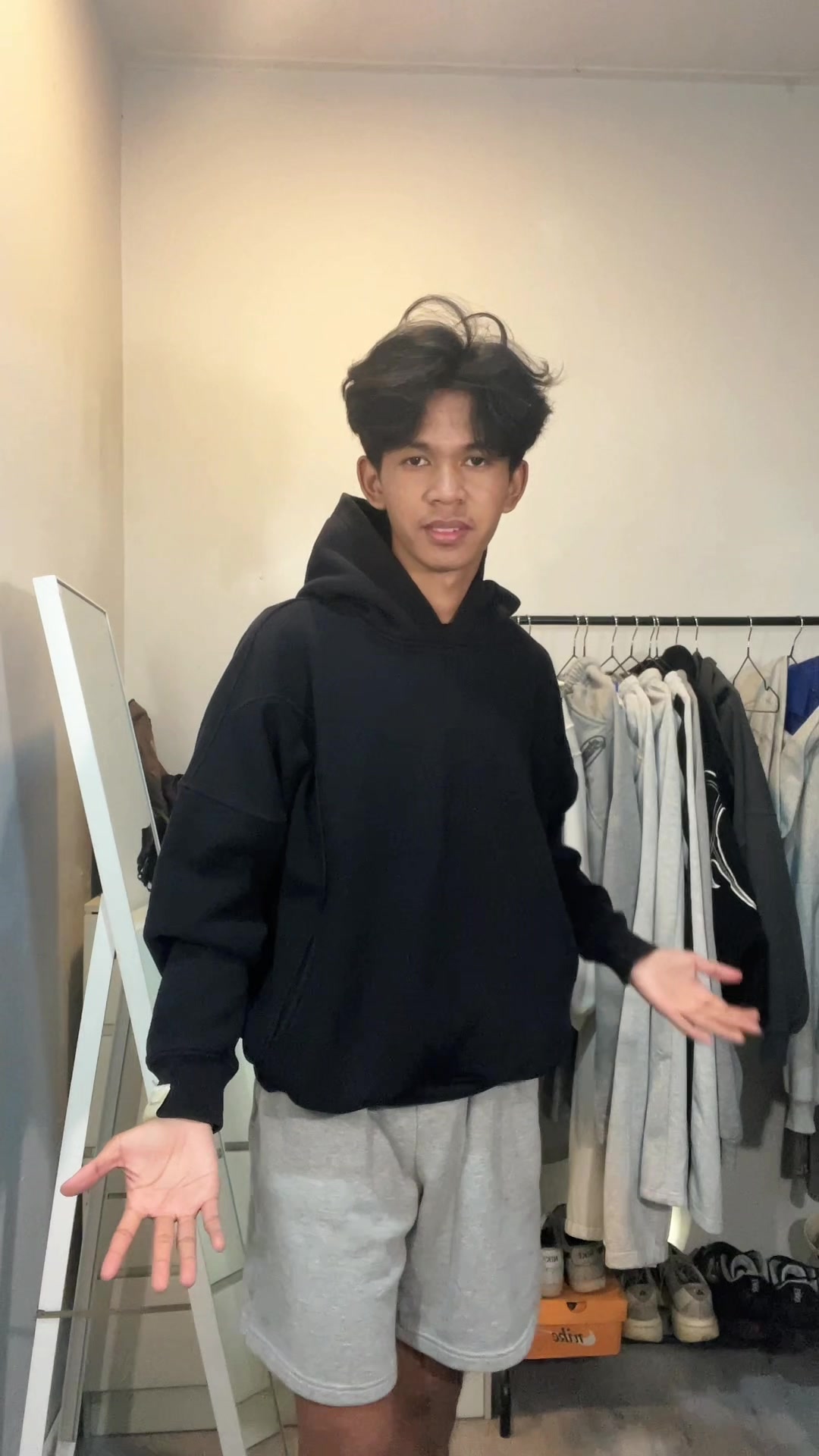 @RE