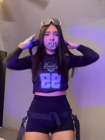 @Saraa