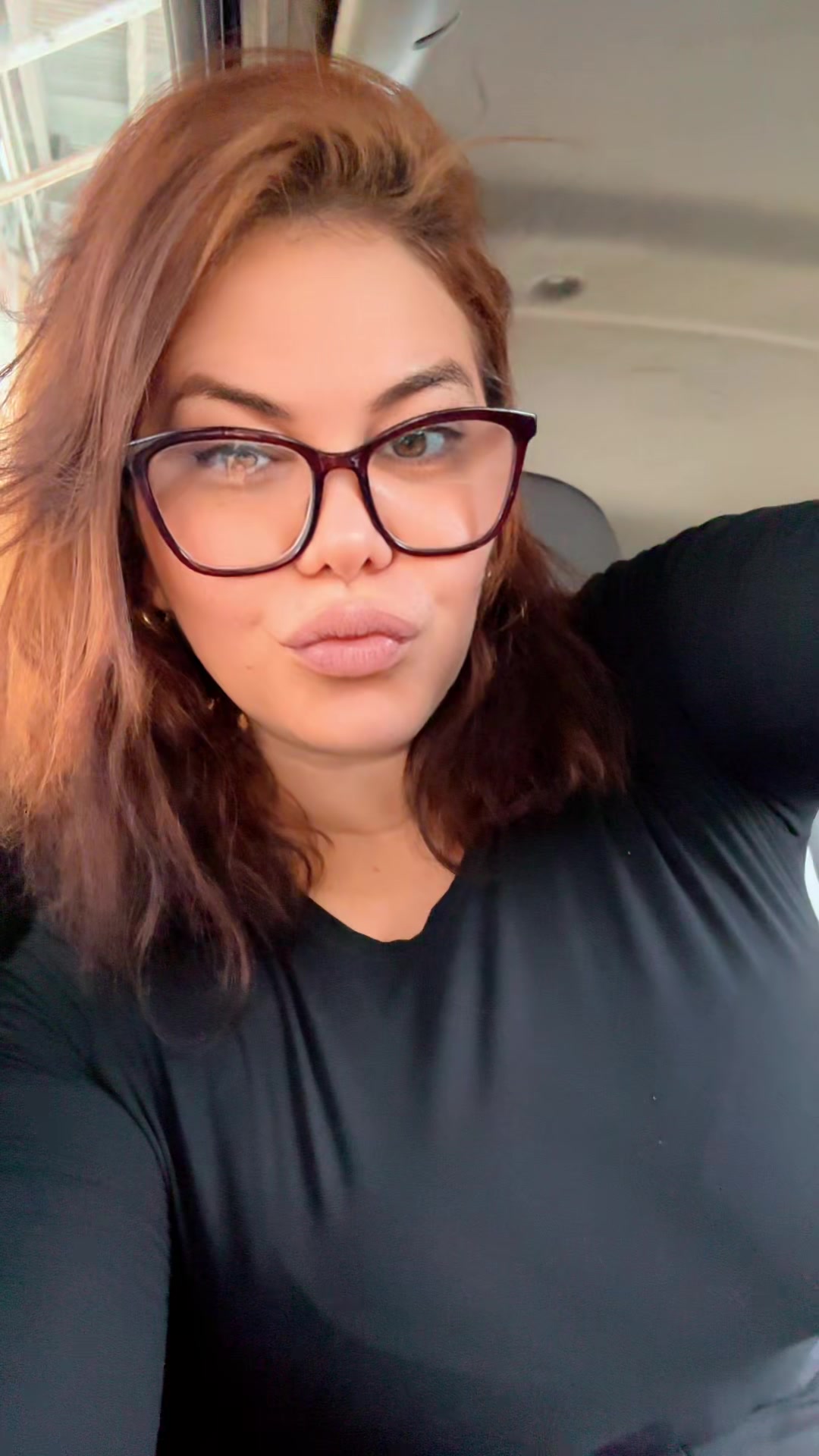 @ANGELICA🐘☕️