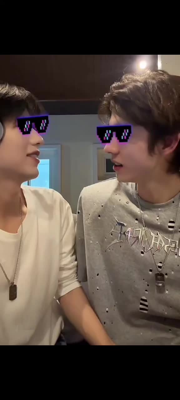 @โจ๐ฆ♥๏ธ