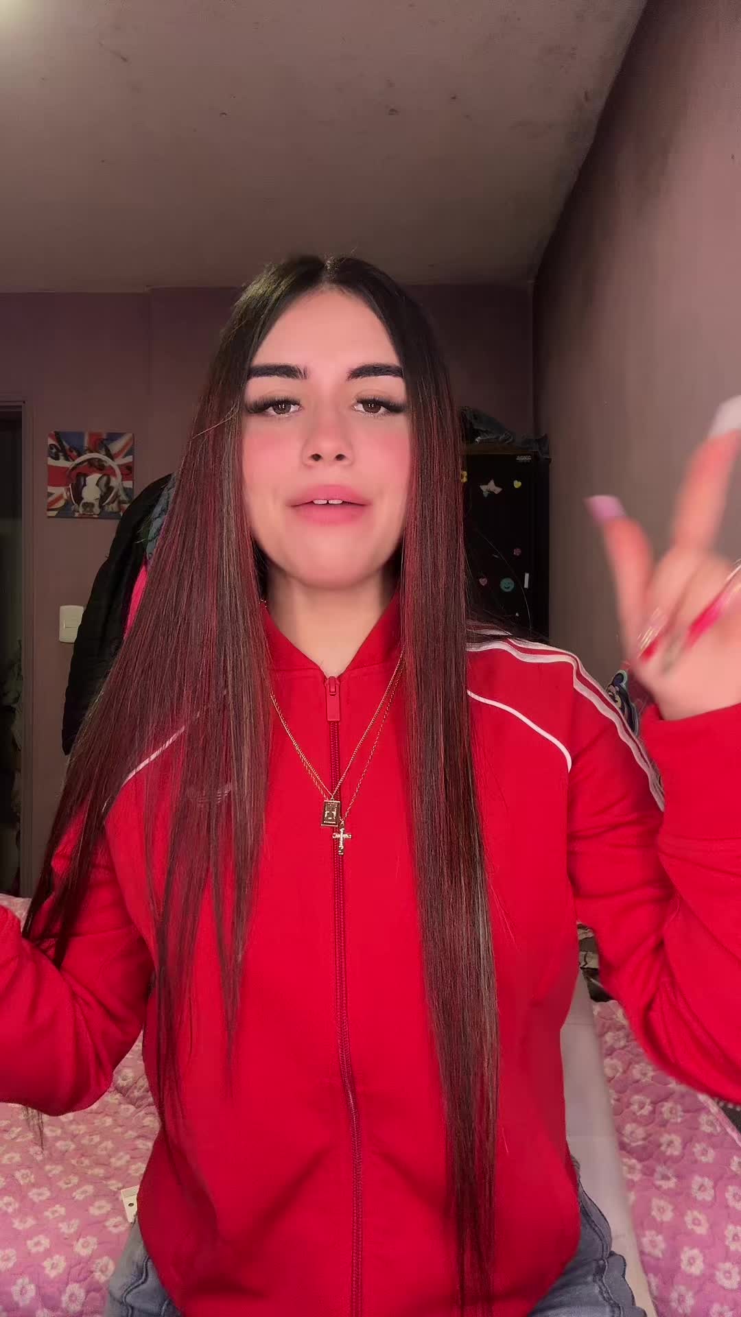 @LARECHETOMAL 💋