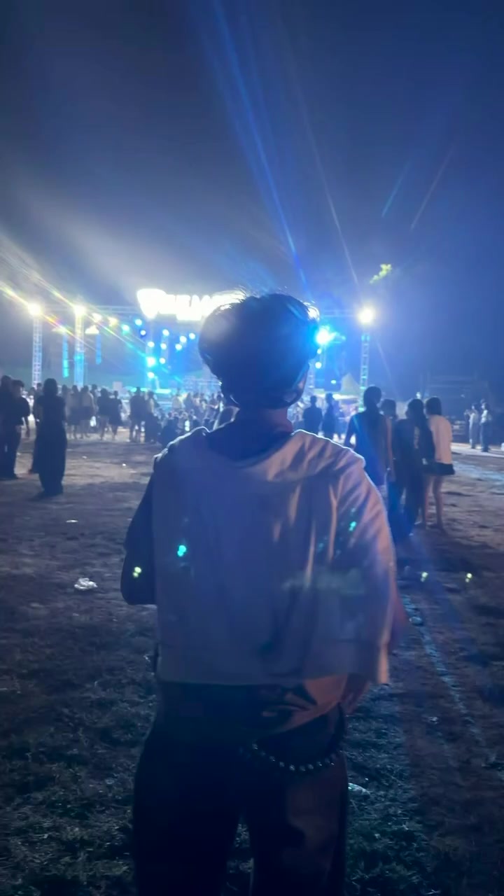 @Htet (Mon đ˛đŞ)