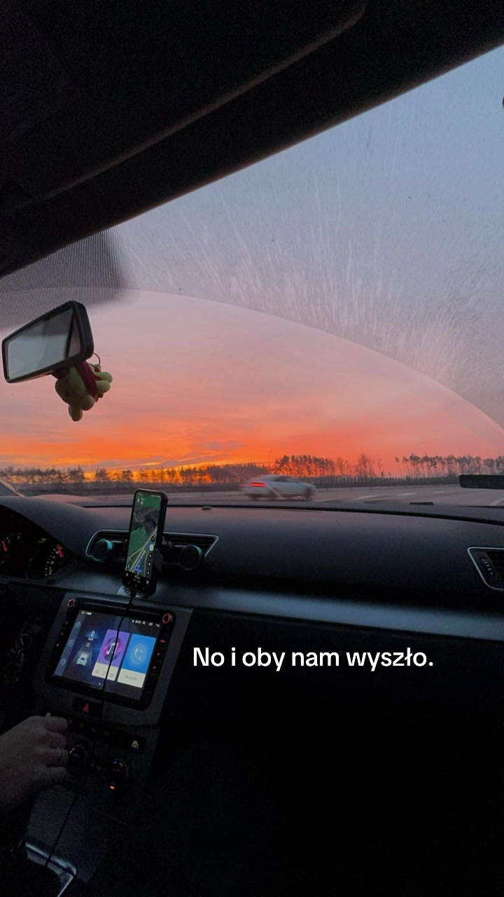 @⃟