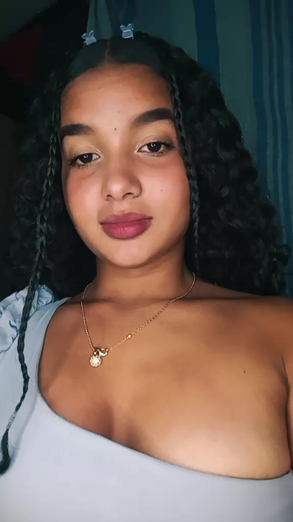 @Yulieth🐚✨