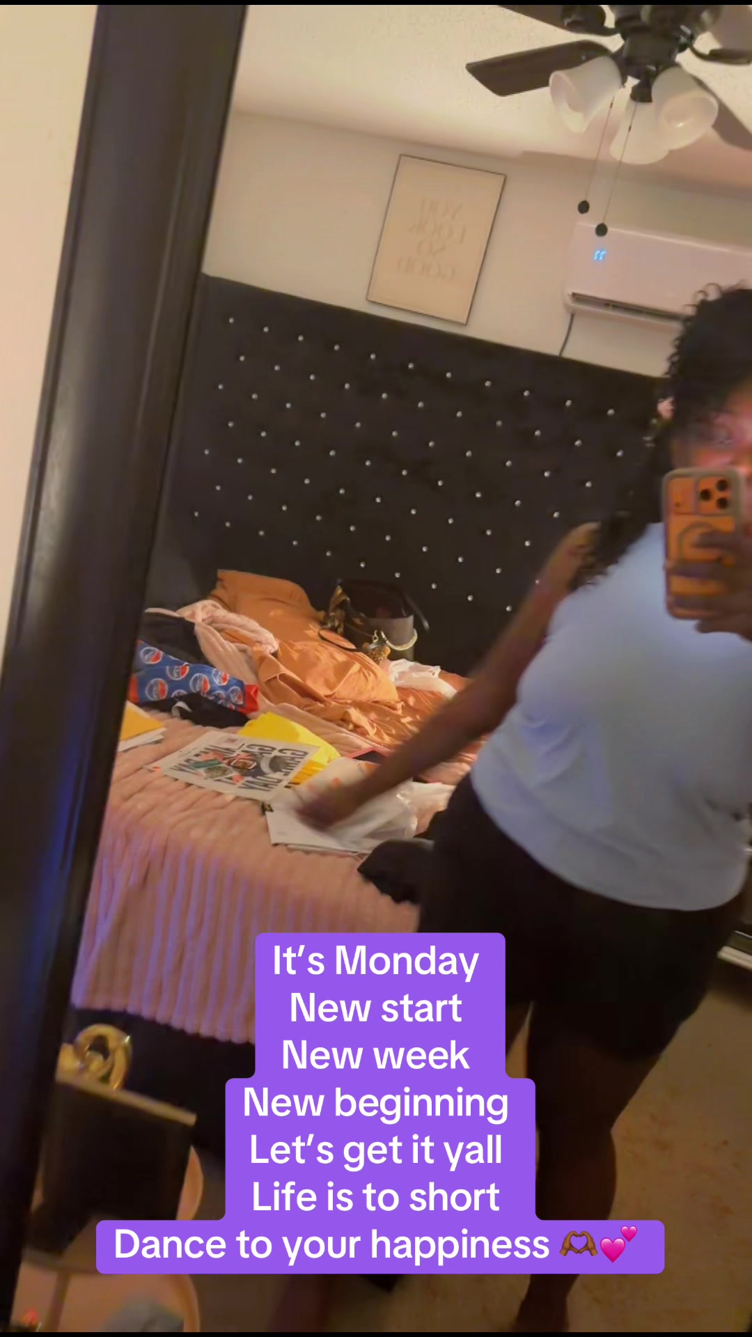 @carlashaworld