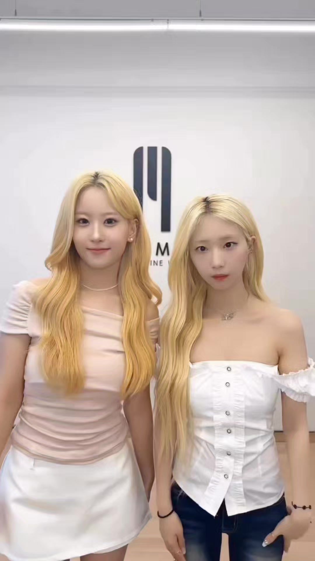 @LOOΠΔ