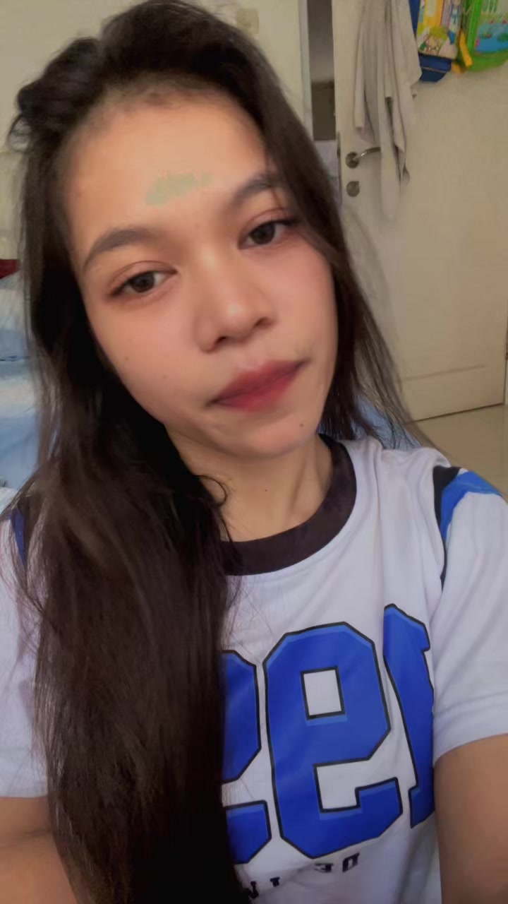 @Ay🦋