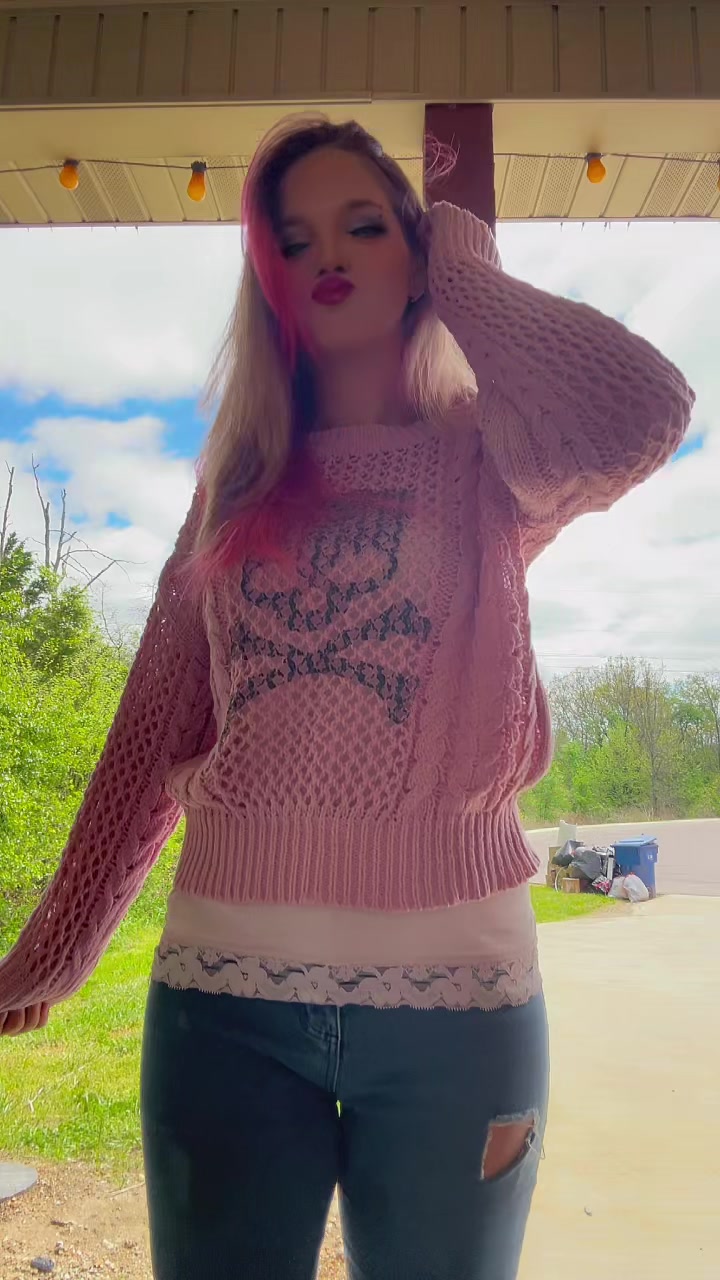 @FoxiBrat