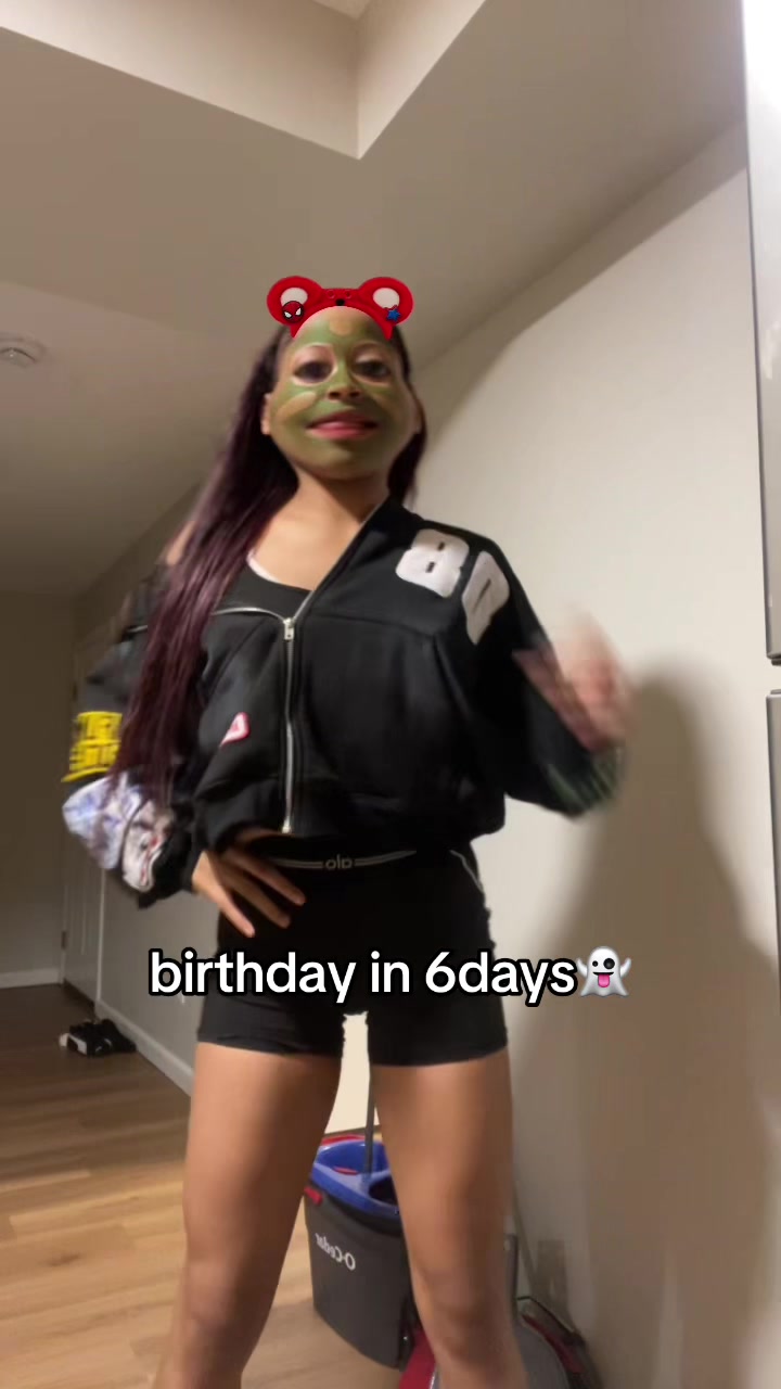 @ꨄ