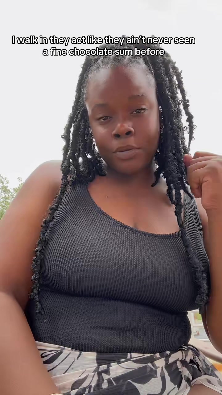 @RiahOnRepeat