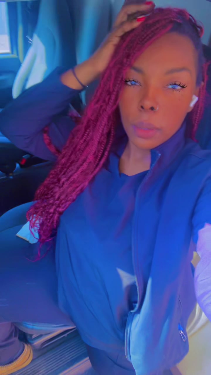 @simonelove
