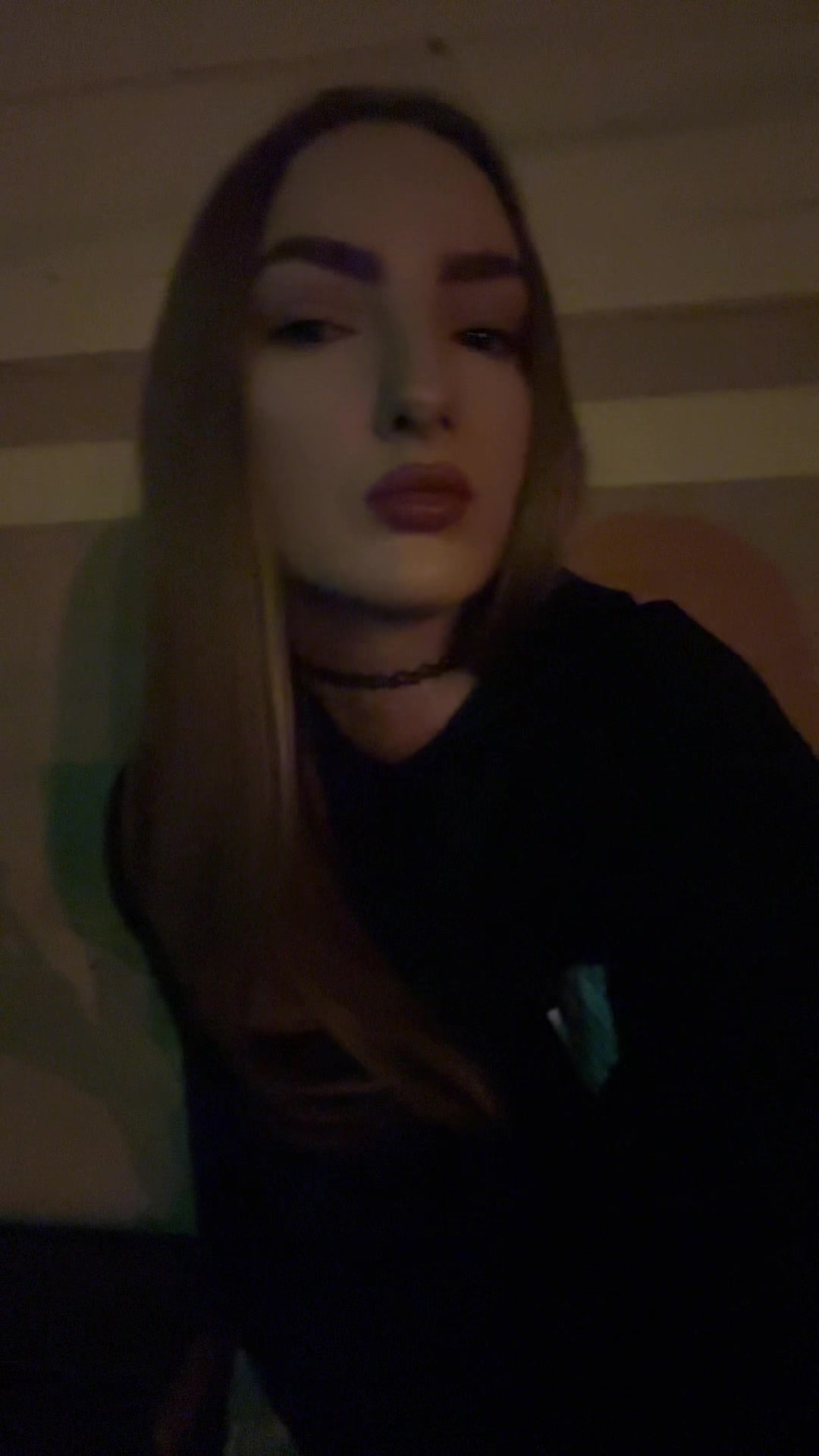 @hhhhhhelen369