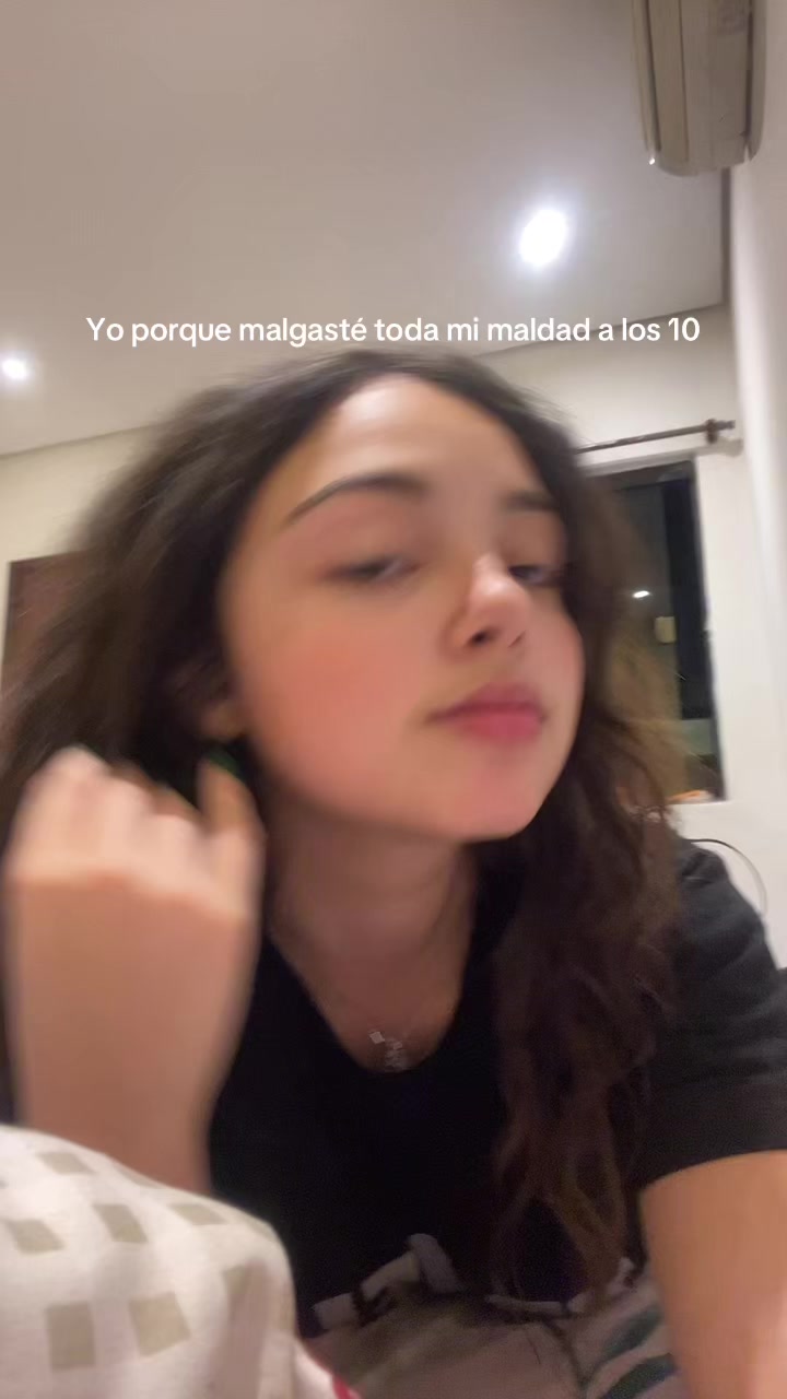 @zoe mágica💛