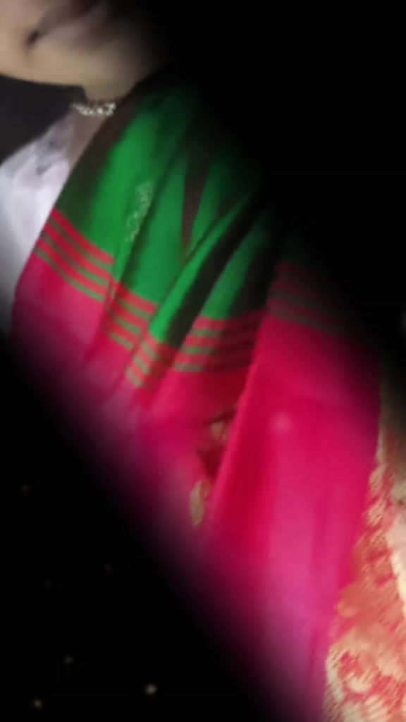 @আম্মুর আদরের মেয়ে