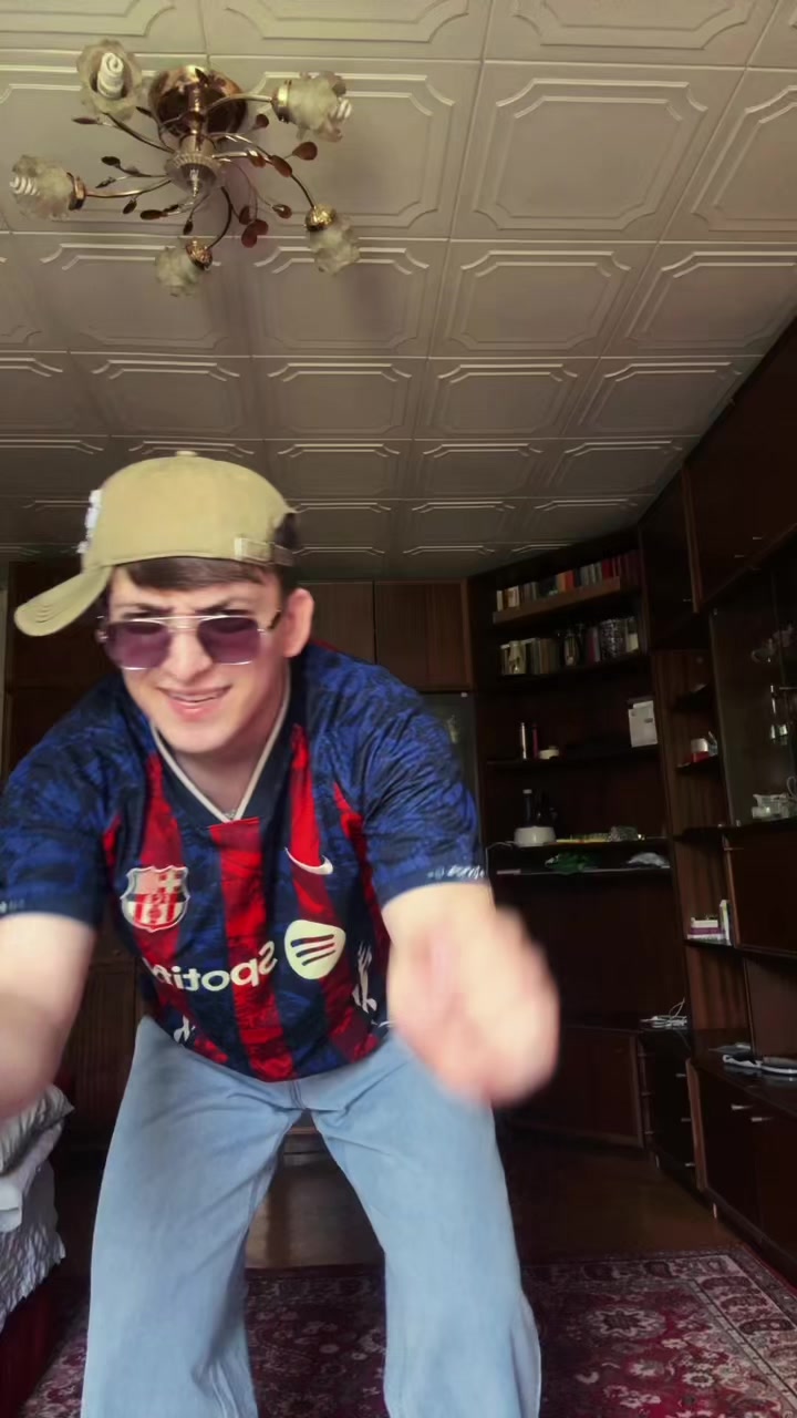 @𝐂𝐚𝐘𝐦𝐎𝐧