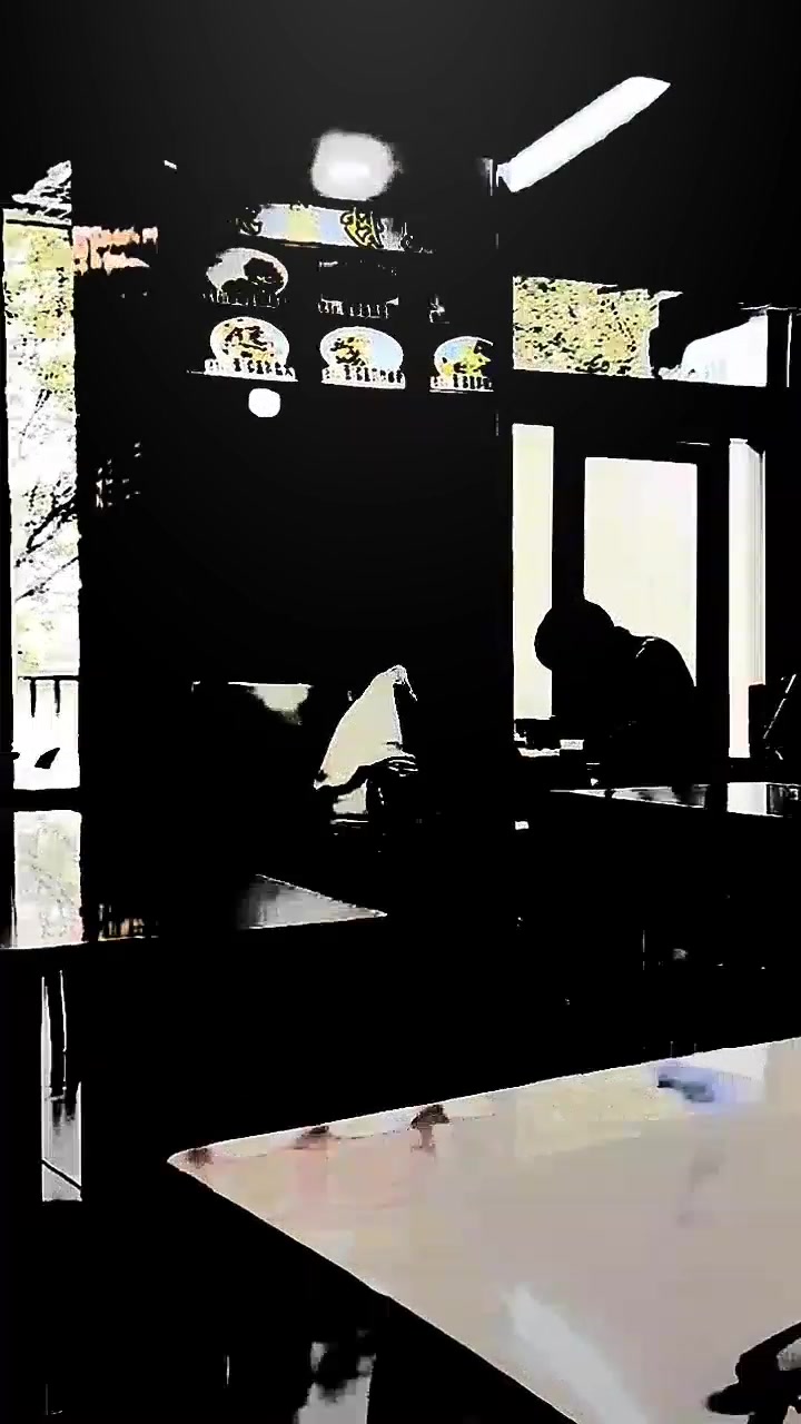 @๐ฏ๐๐ฃηแญใใฉใฑใณ