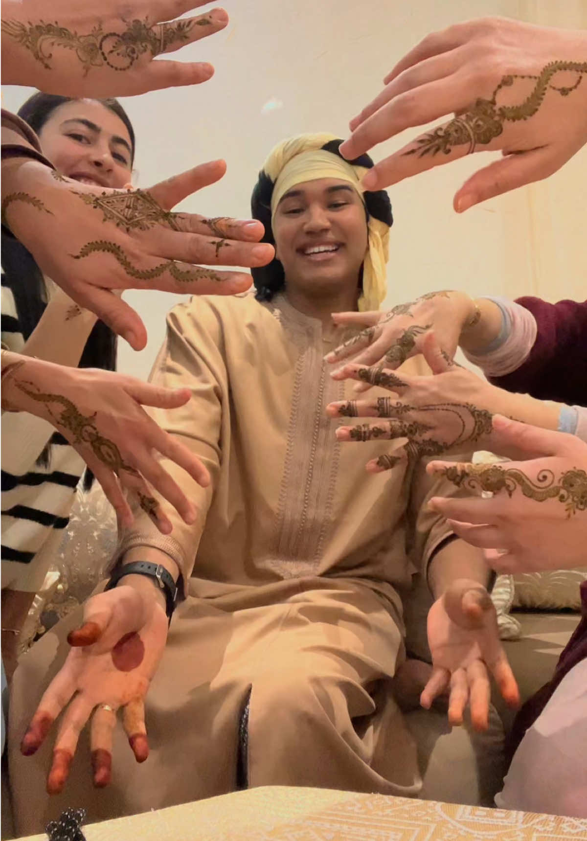 @✨ نقاش الحناء سيف الدين ✨