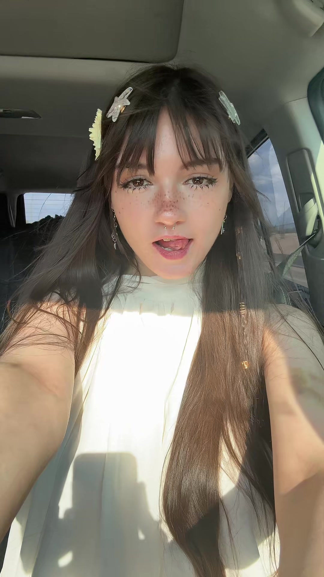 @Lilmochidoll