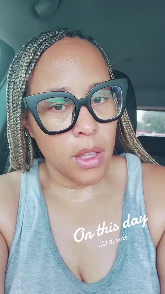 @adailydoseofsunshine