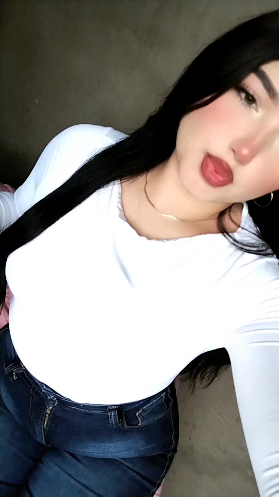 @Naomi Reyes🍒