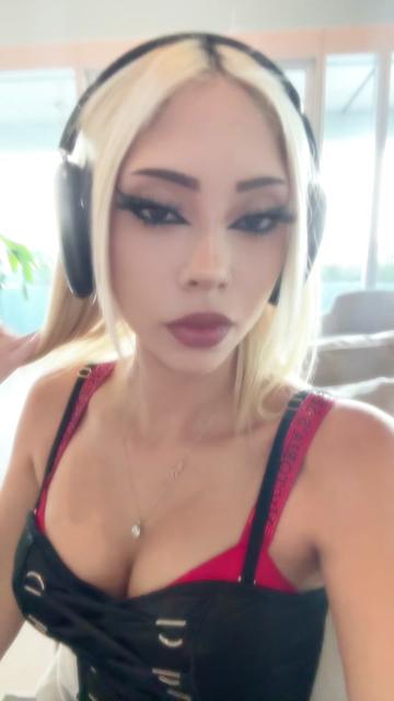 @baseddcourtney