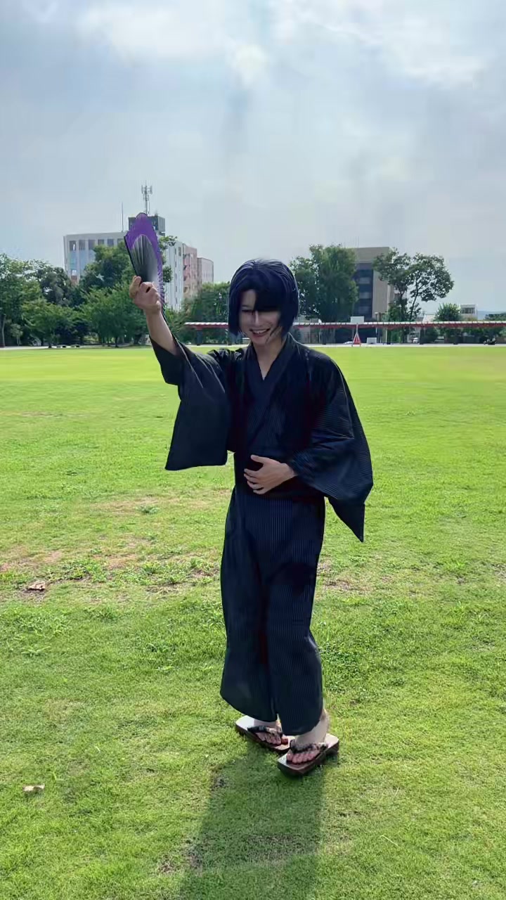 @ノブナガ(コスプレ垢)