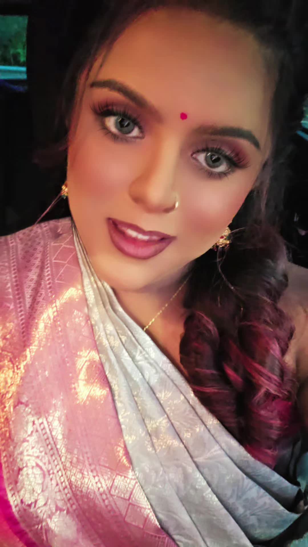 @indianceyloneseladiki