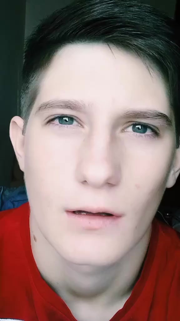 @🇪🇪