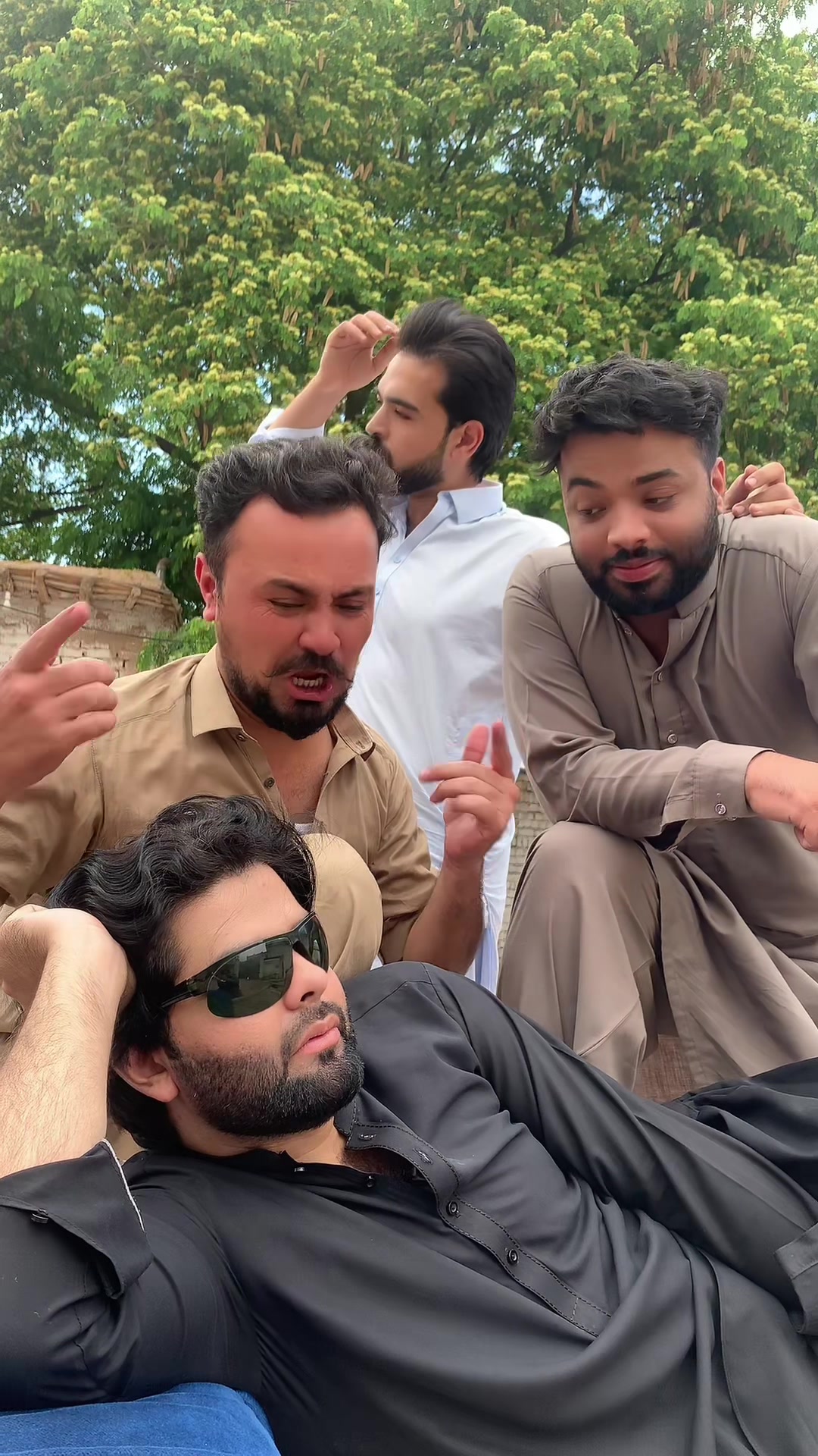 @Junii shah (جونی شاہ)