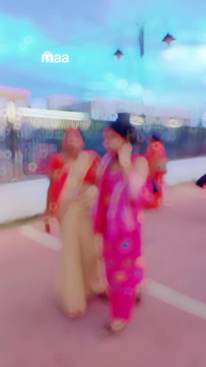 @Preeti🫶
