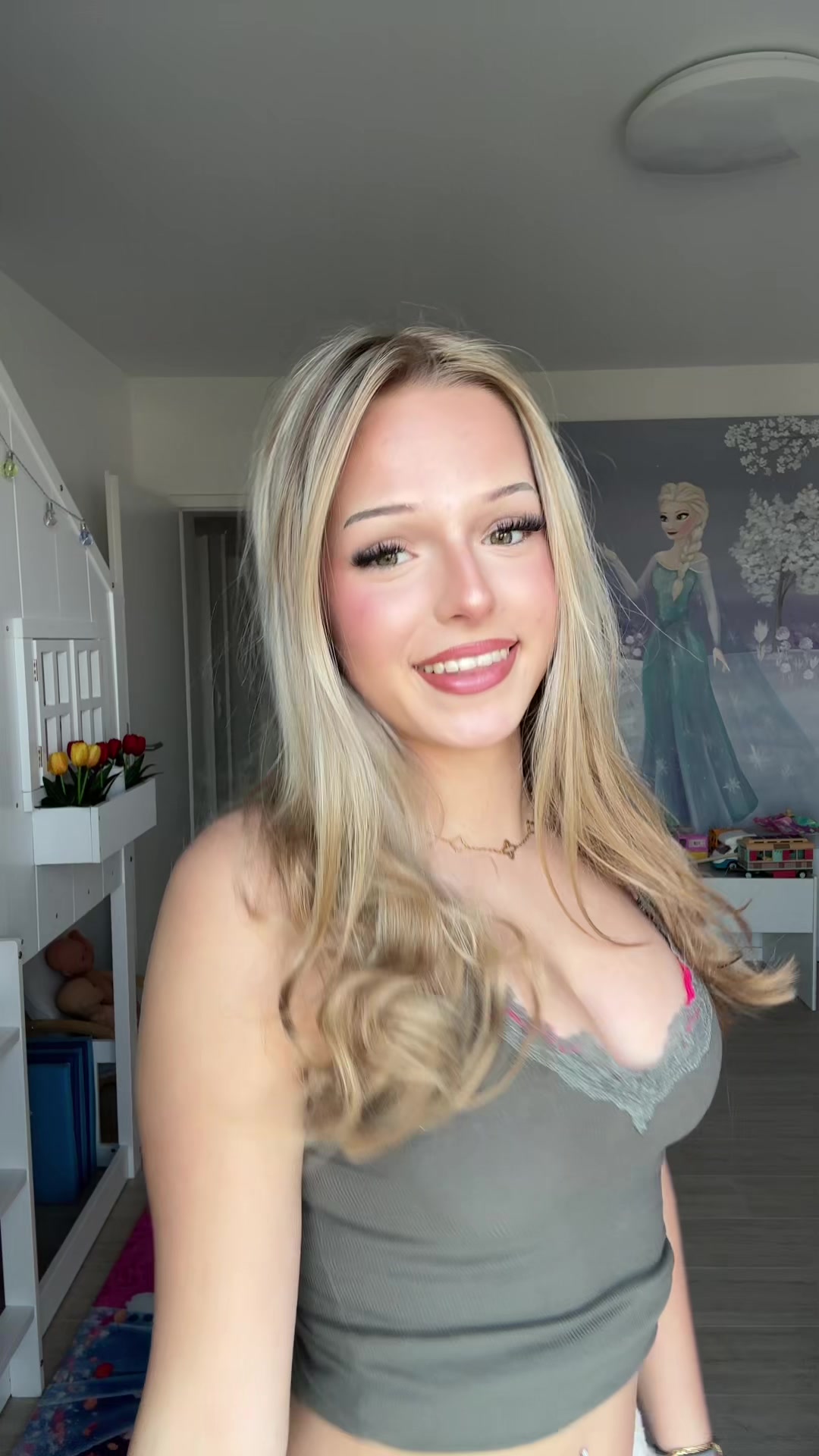 @𝐙𝐨𝐞𝐲